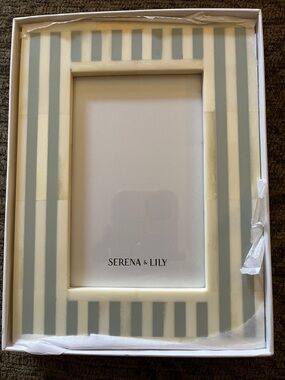 Serena & Lily Striped Picture Frame in Blue and Cream 4x6